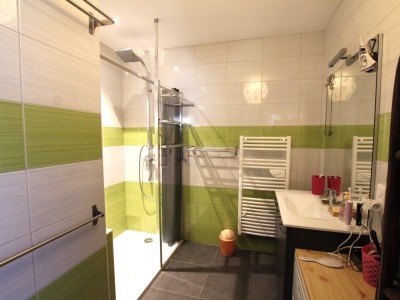 MAISON A VENDRE - TOURNUS - 181 m2 - 298000€