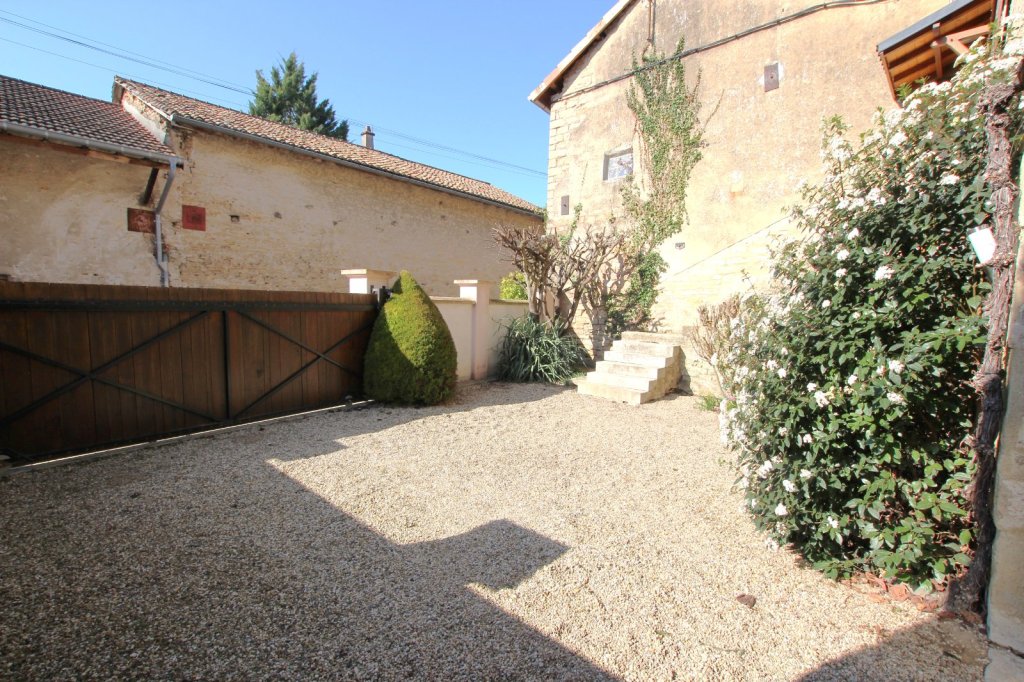 MAISON - LACROST - 110 m2 - VENDU