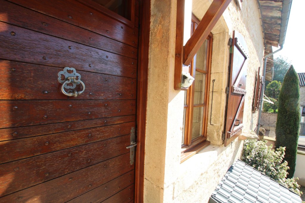 MAISON - LACROST - 110 m2 - VENDU