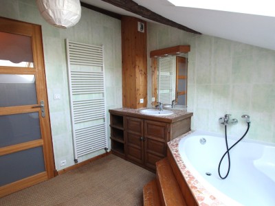MAISON A VENDRE - TOURNUS - 110 m2 - 159000€