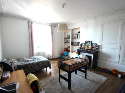 MAISON A VENDRE - TOURNUS - 151 m2 - 253000€