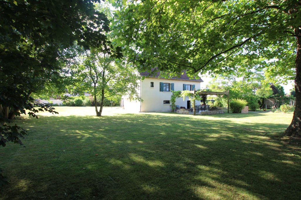 MAISON - L ABERGEMENT DE CUISERY - 112 m2 - VENDU