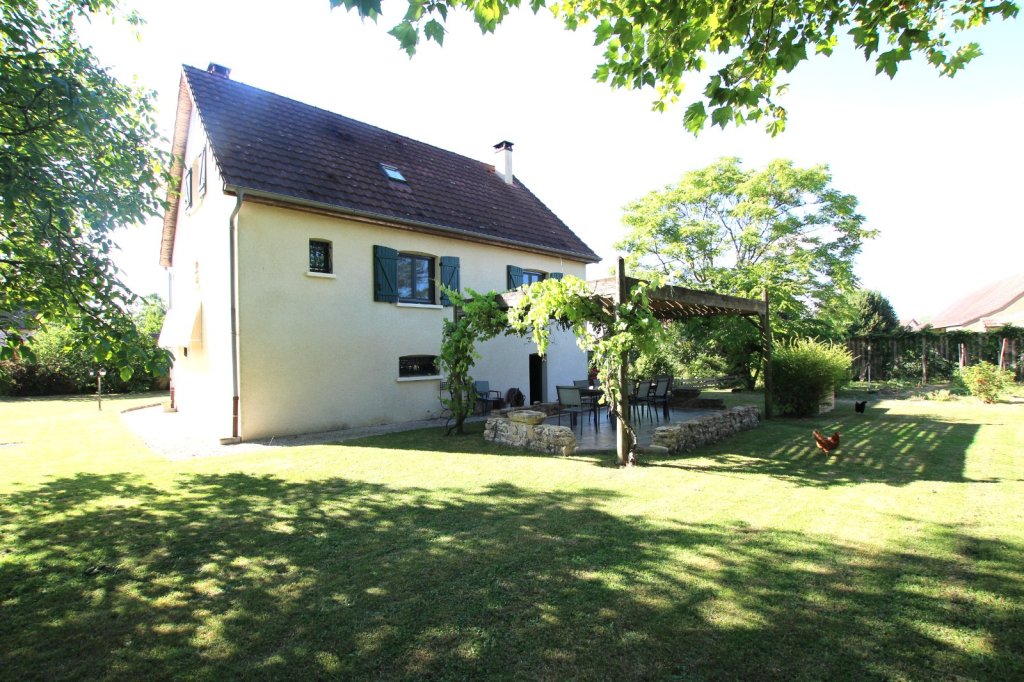 MAISON - L ABERGEMENT DE CUISERY - 112 m2 - VENDU