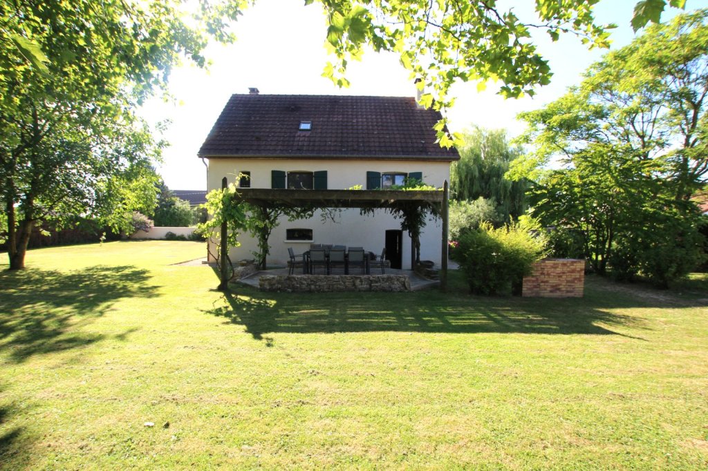 MAISON - L ABERGEMENT DE CUISERY - 112 m2 - VENDU
