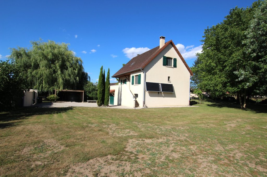 MAISON - L ABERGEMENT DE CUISERY - 112 m2 - VENDU