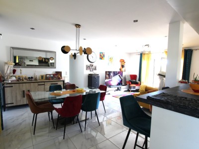MAISON A VENDRE - TOURNUS - 161 m2 - 299000€