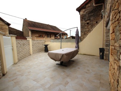 MAISON A VENDRE - TOURNUS - 92 m2 - 160000€