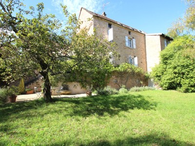 MAISON A VENDRE - TOURNUS - 145 m2 - 310000€