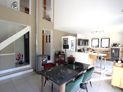 MAISON CONTEMPORAINE A OSSATURE BOIS A VENDRE - TOURNUS - 134 m2 - 289 000 €