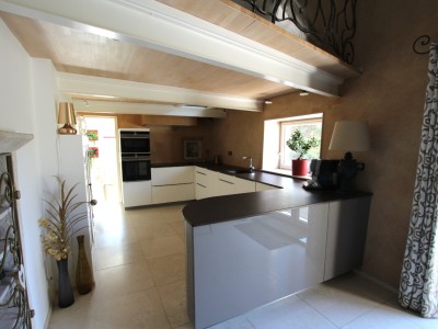 MAISON A VENDRE - TOURNUS - 221 m2 - 479 000 €