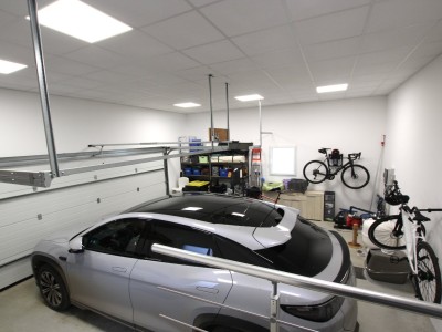 MAISON CONTEMPORAINE D ARCHITECTE AVEC PISCINE A VENDRE - TOURNUS - 169 m2 - 579�000�&euro;