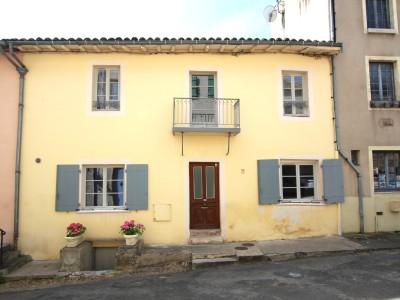 MAISON A VENDRE - TOURNUS - 87 m2 - 171 000 €
