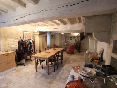 MAISON A VENDRE - TOURNUS - 185 m2 - 259 000 €