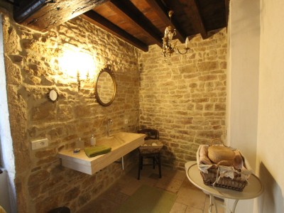 MAISON A VENDRE - TOURNUS - 185 m2 - 259 000 €