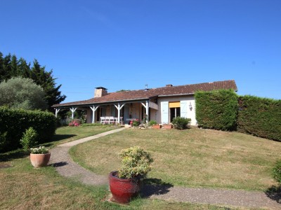 MAISON A VENDRE - TOURNUS - 139 m2 - 338 000 &euro;