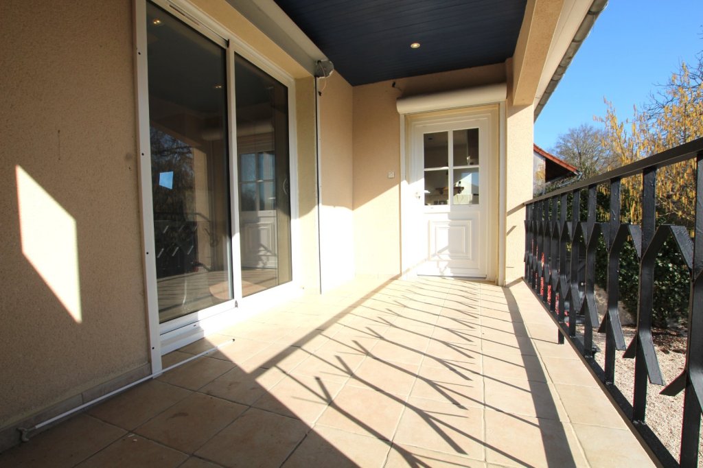 MAISON A VENDRE - TOURNUS - 112 m2 - 195 000 &euro;