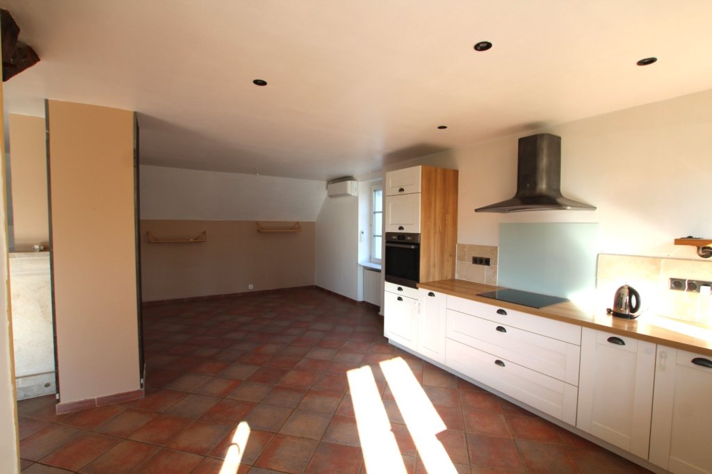 MAISON A VENDRE - TOURNUS - 112 m2 - 195 000 &euro;