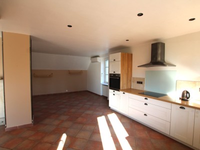 MAISON A VENDRE - TOURNUS - 112 m2 - 195 000 €