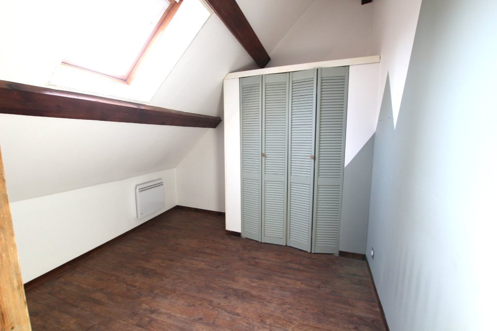 MAISON A VENDRE - TOURNUS - 112 m2 - 195 000 &euro;