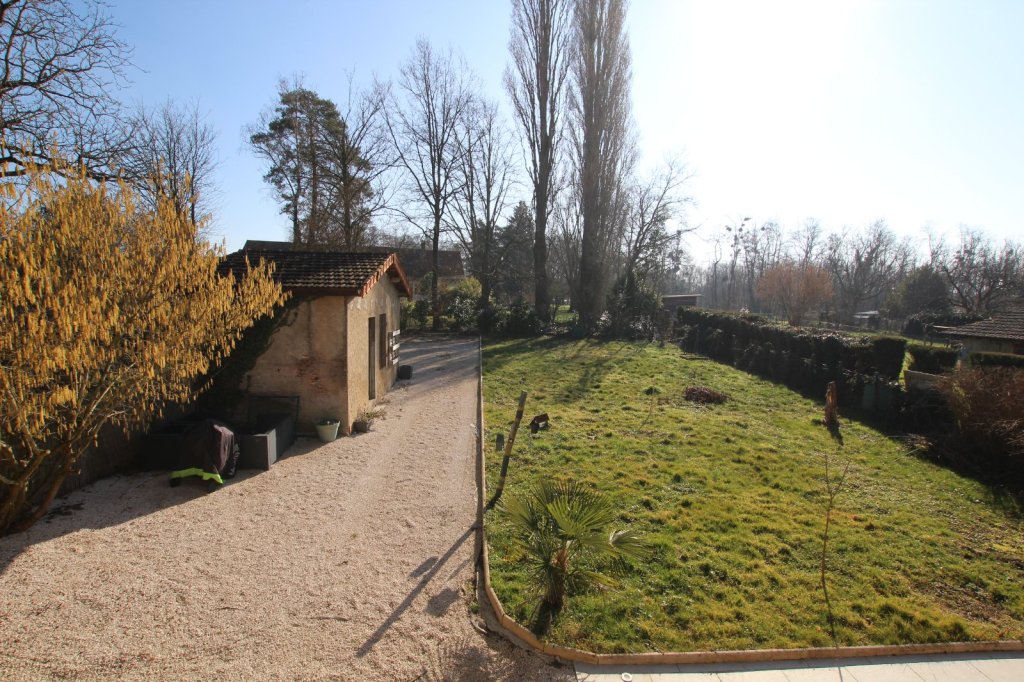 MAISON A VENDRE - TOURNUS - 112 m2 - 195 000 &euro;