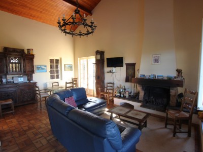 MAISON A VENDRE - TOURNUS - 220 m2 - 243 000 &euro;
