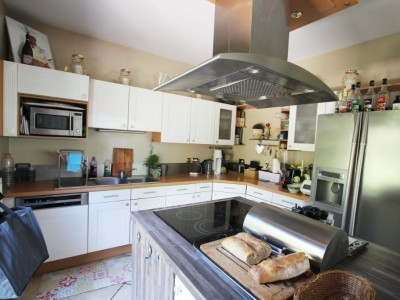 PROPRIETE A VENDRE - CHALON SUR SAONE - 231 m2 - 580000 €