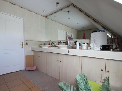 PROPRIETE A VENDRE - CHALON SUR SAONE - 231 m2 - 580000 €