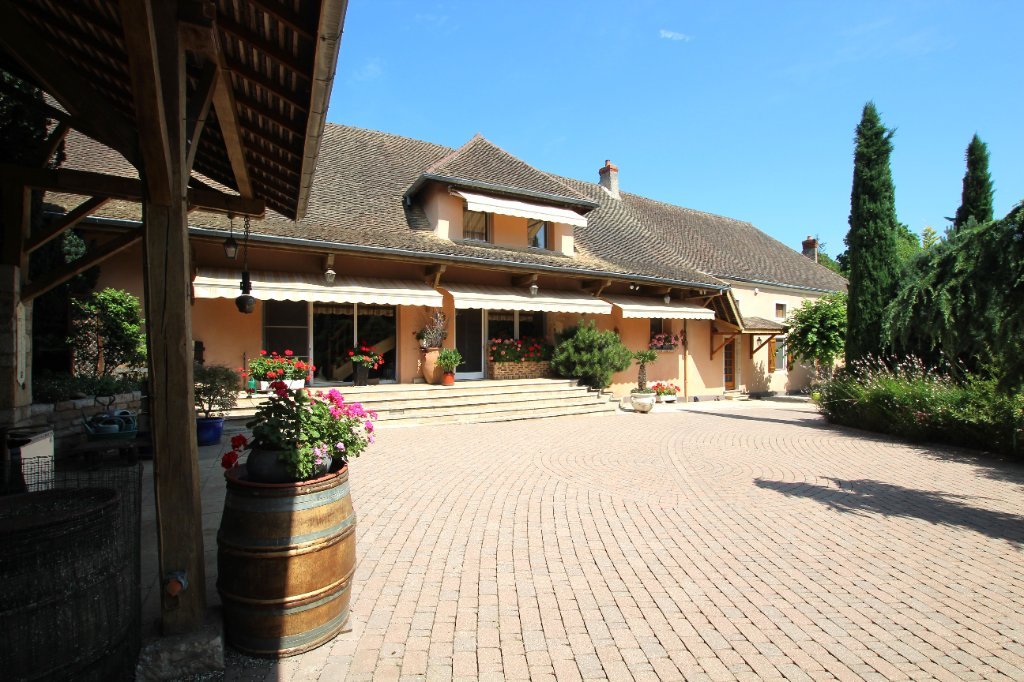 PROPRIETE - CHALON SUR SAONE - 269 m2 - VENDU