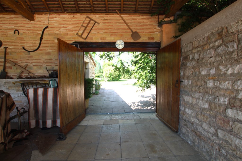 PROPRIETE - CHALON SUR SAONE - 269 m2 - VENDU