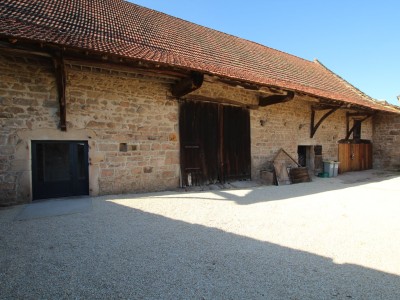 PROPRIETE A VENDRE - CLUNY - 481 m2 - 999000€