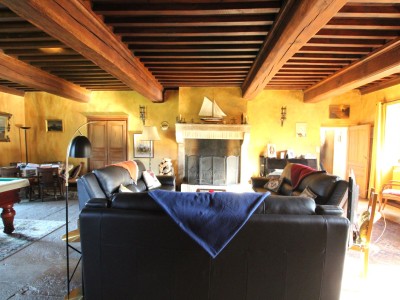 PROPRIETE A VENDRE - CLUNY - 481 m2 - 999000€