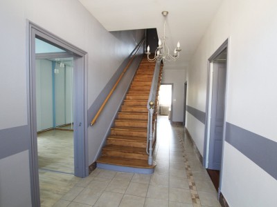 MAISON BOURGEOISE SUR SOUS-SOL A VENDRE - CUISERY - 223 m2 - 275000 €