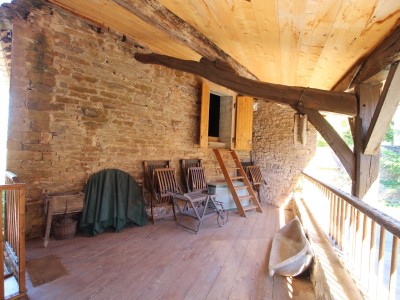 PROPRIETE - ETRIGNY - 183 m2 - VENDU