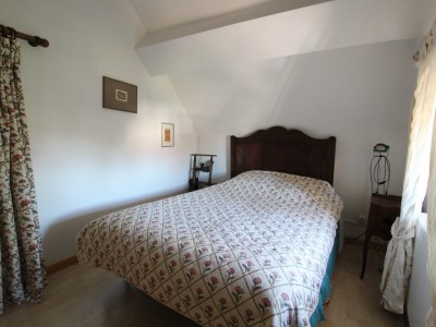 PROPRIETE - ETRIGNY - 183 m2 - VENDU