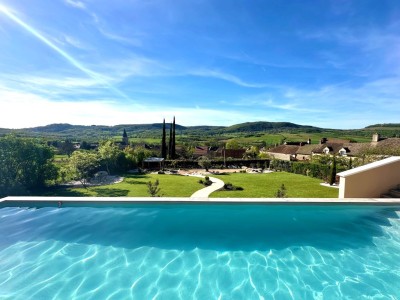 PROPRIETE A VENDRE - GIVRY - 220 m2 - 1150000€