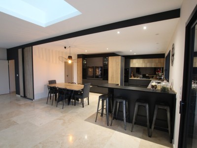 PROPRIETE A VENDRE - GIVRY - 220 m2 - 1150000€