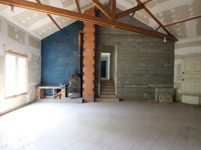 PROPRIETE A VENDRE - GIVRY - 292 m2 - 400000€