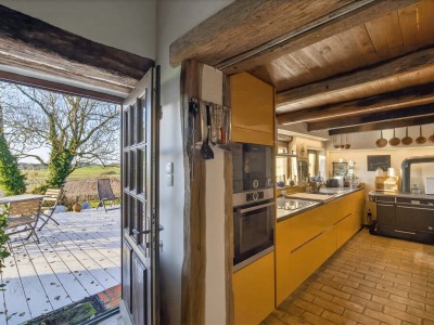 PROPRIETE A VENDRE - LOUHANS - 239 m2 - 595�000�&euro;