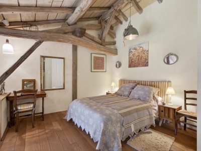 PROPRIETE A VENDRE - LOUHANS - 239 m2 - 595�000�&euro;