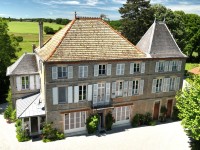 PROPRIETE A VENDRE - LOUHANS - 450 m2 - 970 000 €