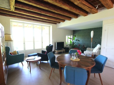PROPRIETE A VENDRE - LOUHANS - 450 m2 - 970 000 €