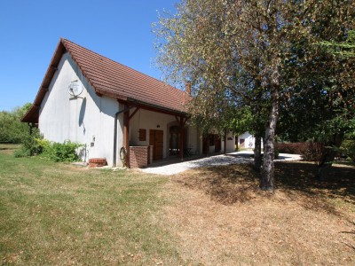 PROPRIETE A VENDRE - LOUHANS - 174 m2 - 339 000 €