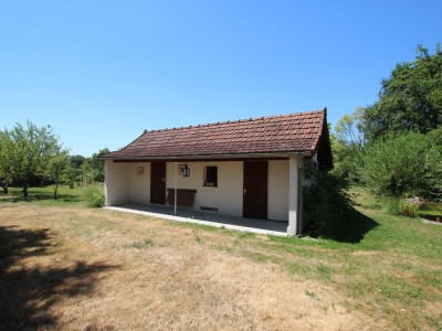 PROPRIETE A VENDRE - LOUHANS - 174 m2 - 339 000 €