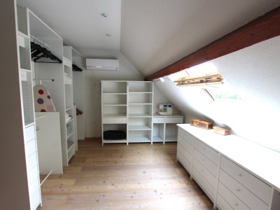 PROPRIETE A VENDRE - LOUHANS - 174 m2 - 339 000 €