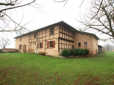 PROPRIETE A VENDRE - MACON - 155 m2 - 395 000 €
