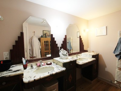 PROPRIETE A VENDRE - TOURNUS - 254 m2 - 510000 €
