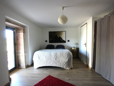 PROPRIETE A VENDRE - ROMENAY - 231 m2 - 575 000 €
