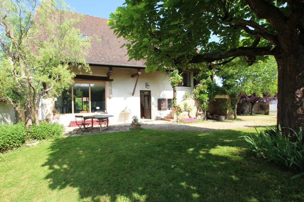 PROPRIETE - LA CHAPELLE DE BRAGNY - 116 m2 - VENDU