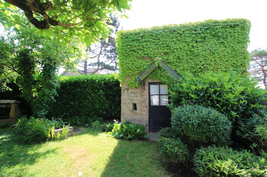 PROPRIETE - LA CHAPELLE DE BRAGNY - 116 m2 - VENDU