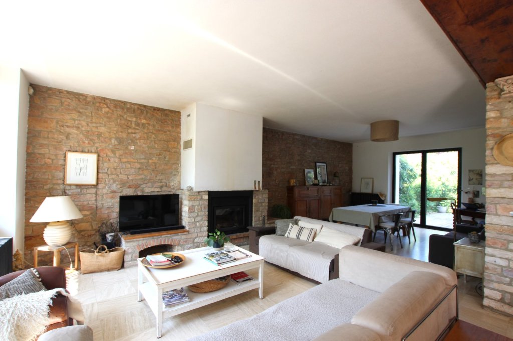 PROPRIETE - LA CHAPELLE DE BRAGNY - 116 m2 - VENDU